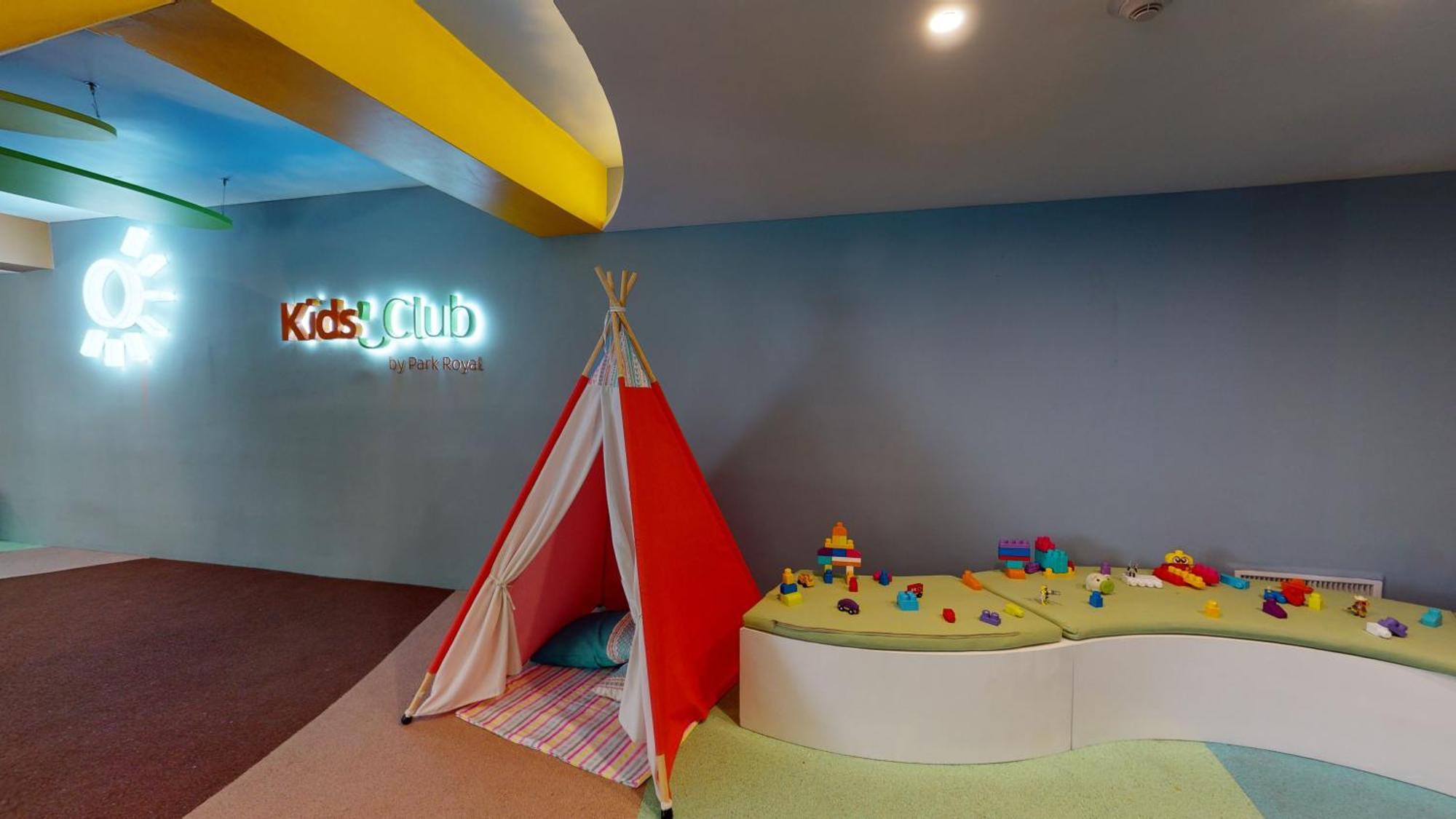 Grand Park Royal Puerto Vallarta Eksteriør billede Kids Club